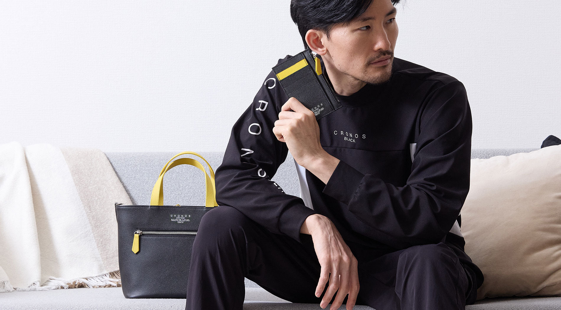 たかこ！SALON DE ALFREDO 二つ折り財布 ブラック 財布一覧