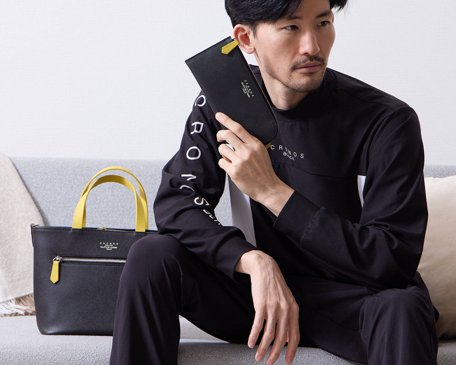 サロンドアルファード 東京広尾発アイコニックなスマイルマークの